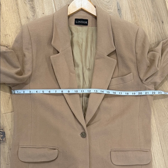Lindor Tan Wool Cashmere Blazer – Size 16 - Picture 7 of 9